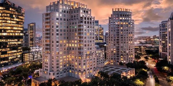 designer homes for rent, exclusive neighborhood rentals, first-class apartment experiences