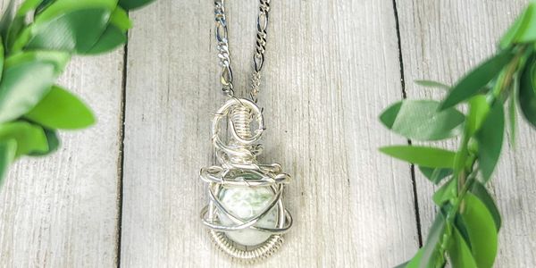 Tree agate necklace