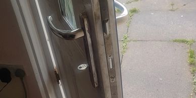 UPVC Door Repair Service im Burnley