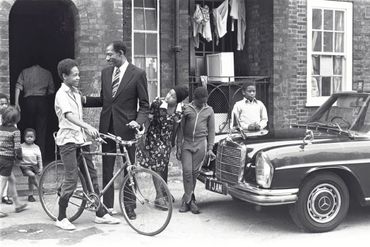 Dr. Arthur Wint, Brixton, 1975
Photo:Neil Kenlock
Source: http://expectationsproject.com/library/