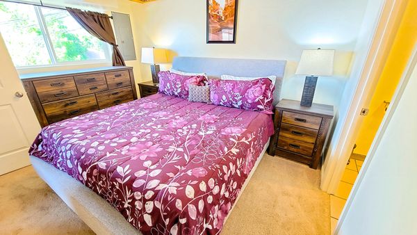 2 bedroom
