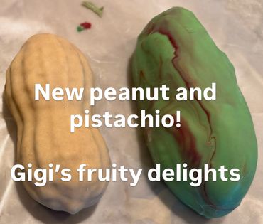 Vivid coated treats: peanut & pistachio