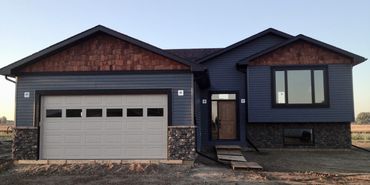 New House with Garage