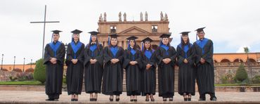 Renta togas grupos azul