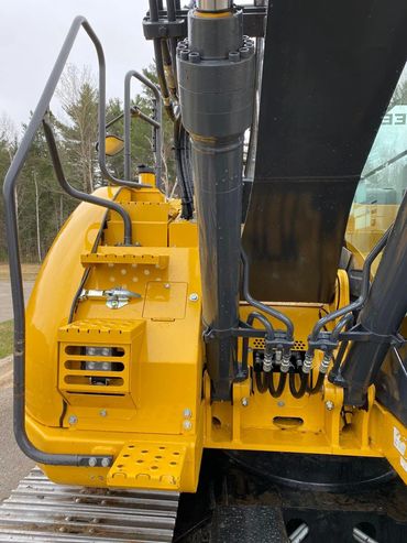 Degrease Heavy Equipment, Equipment Pressure Washing, Fleet Washing