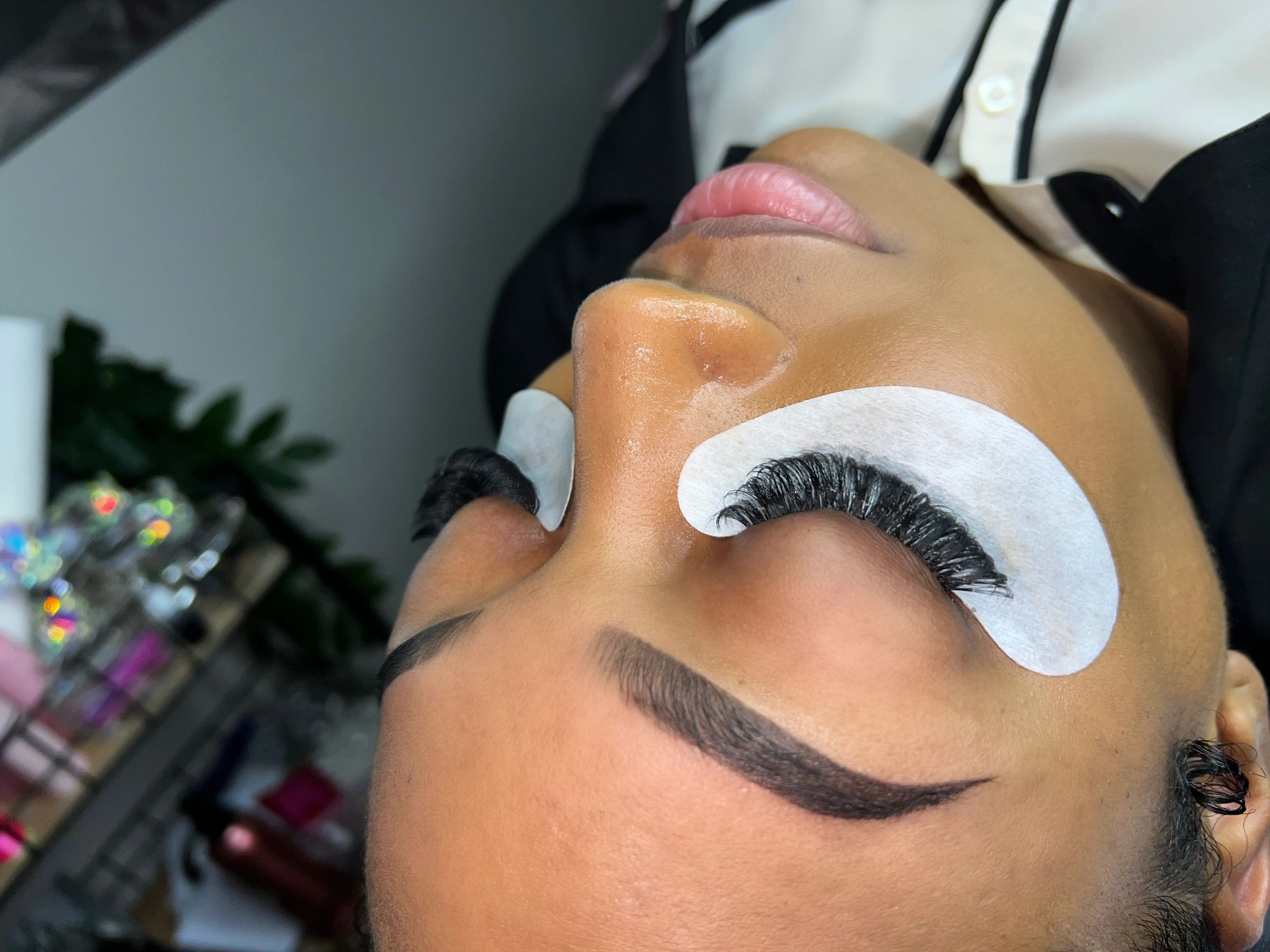 Eyebrow Threading & Eyelash Extension
