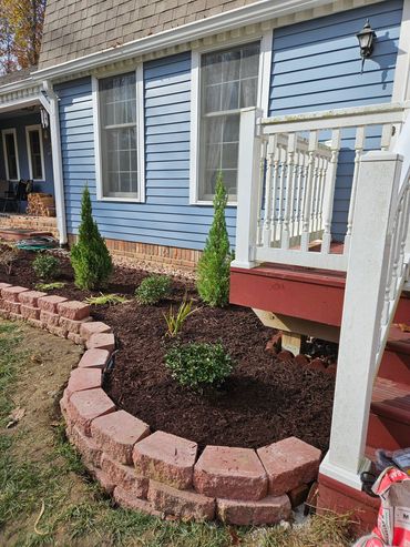 Finished product, fresh mulch