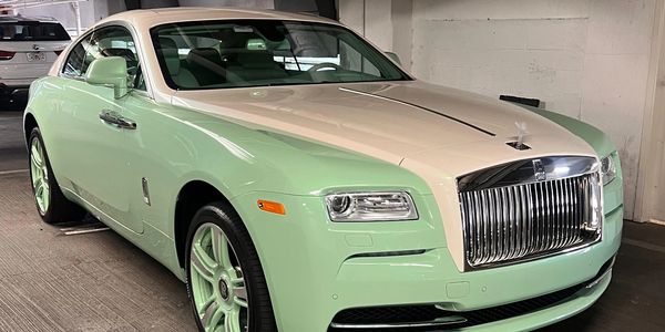 Exterior Ceramic Coating on this Beautiful Rolls-Royce. ✨
Premium gloss. Long-lasting protection. Lu