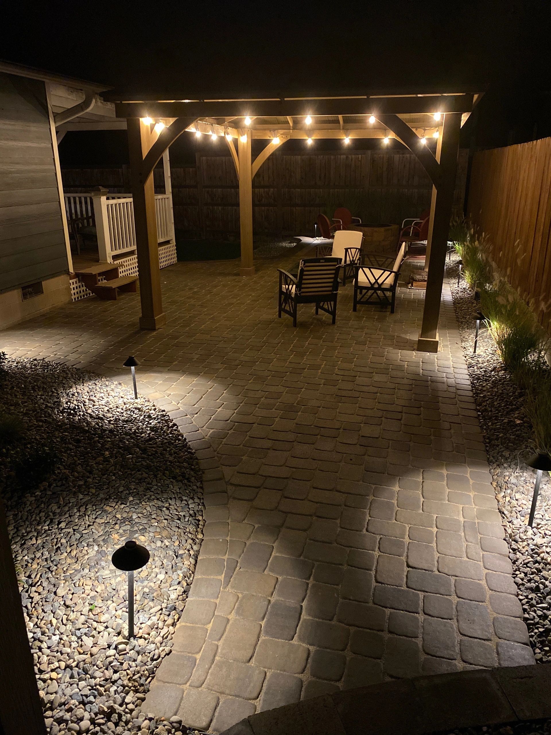 Need help brightening up your outdoor living space? We have top of the line landscaping lighting to 