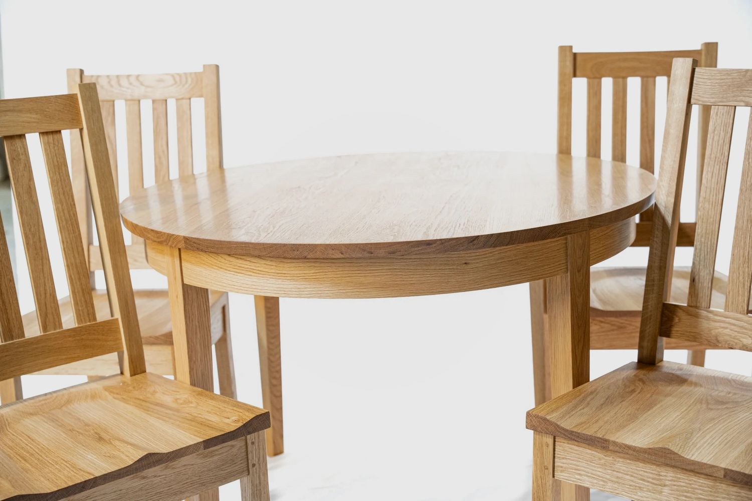 Stark St. Dining set in white oak, 42" solid top.