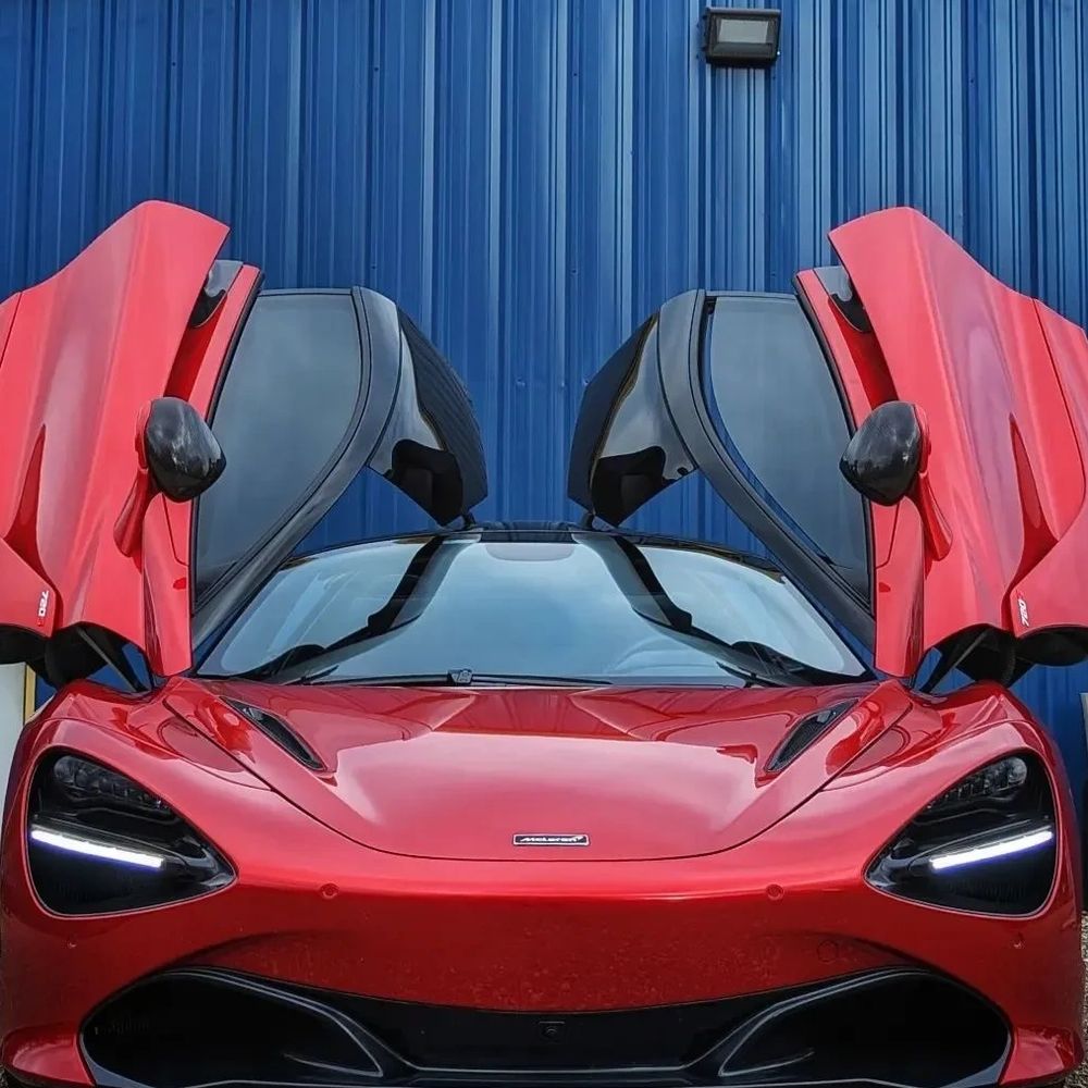 Windshield Replacement on a McLaren 720s