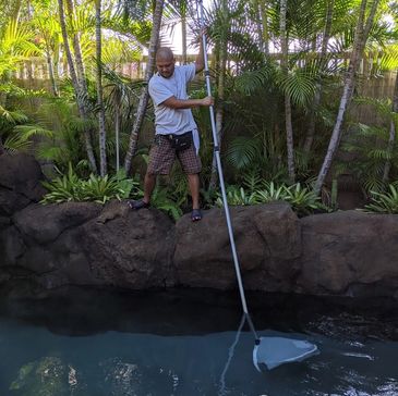 Azul Pool Service Hawaii - Swimming Pool Cleaning Maintenance, Residential and Commercial Properties