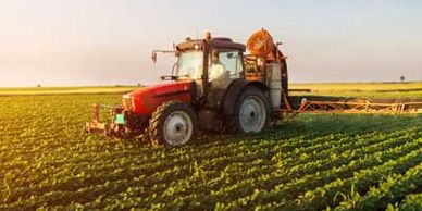 Agricultural Communications with portables and mobiles radios from Midwest 2 Way Communications Peor