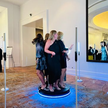 wedding photo booth rental, north georgia photo booth, upscale photo booth rental,