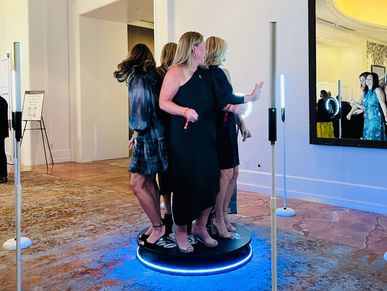 wedding photo booth rental, north georgia photo booth, upscale photo booth rental,