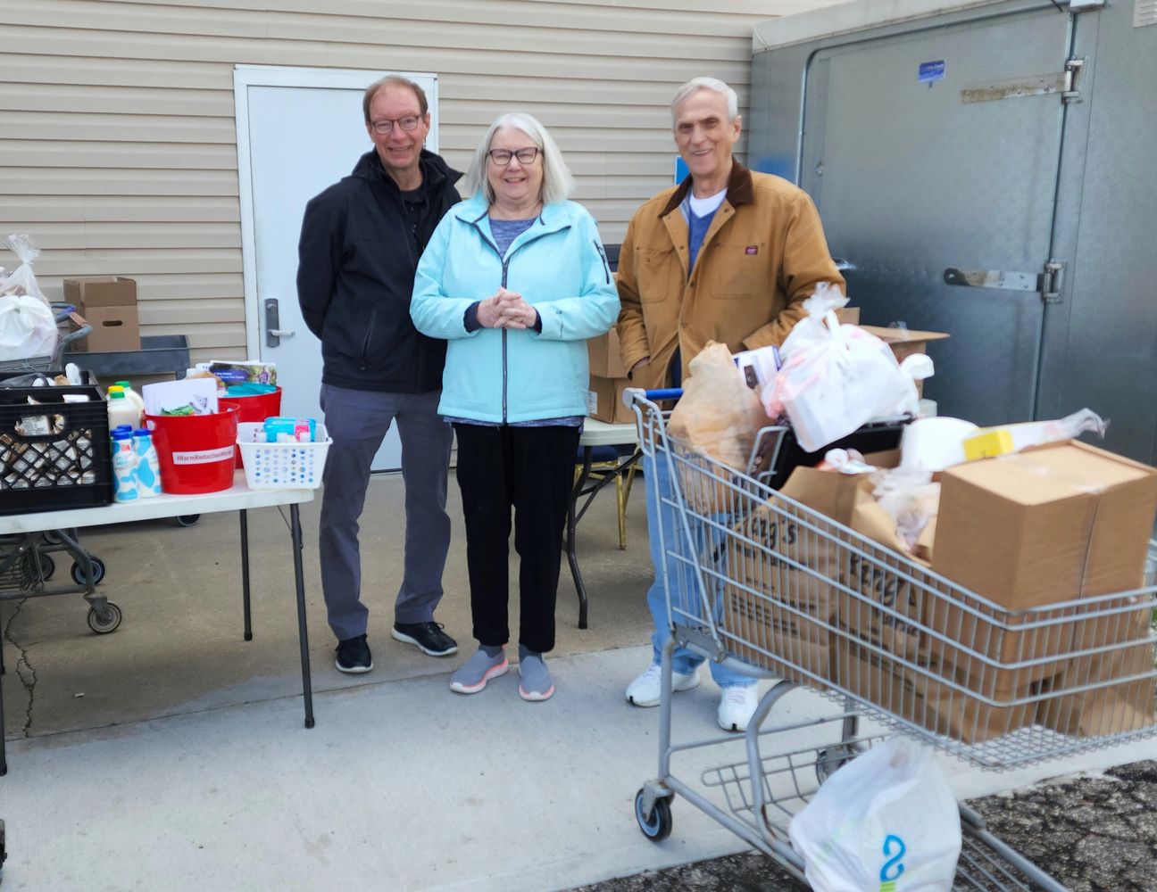 Volunteers with dedication