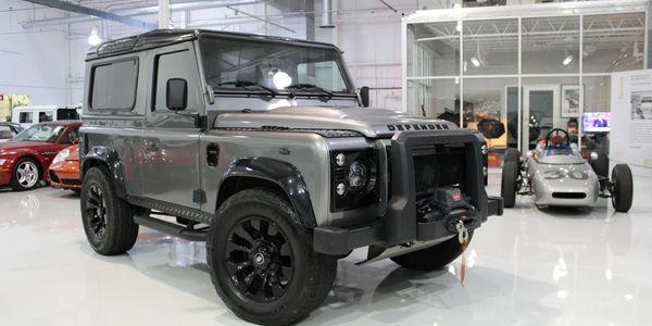 Service your Land Rover Defender with us