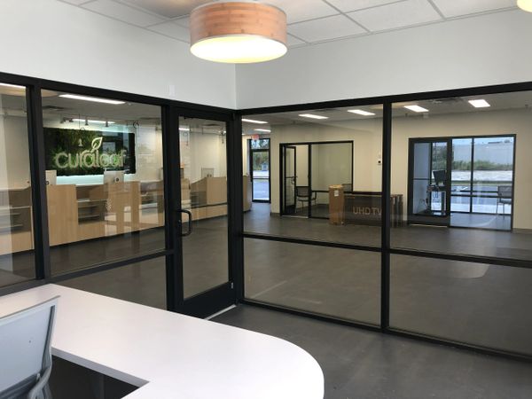 Paint, Painter, Wallpaper, Trim, Molding, Professional, Best, Contractor, Installer, Jacksonville