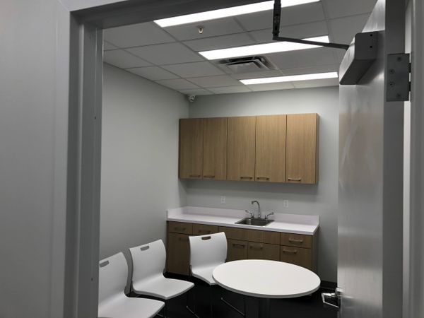 Paint, Painter, Wallpaper, Trim, Molding, Professional, Best, Contractor, Installer, Jacksonville