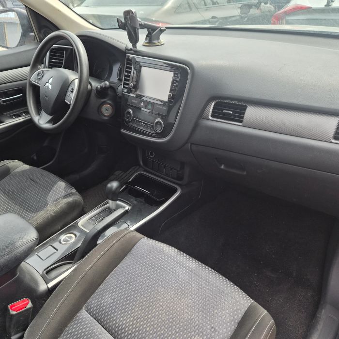 2018 Mitsubishi Outlander SEL - Photo 10