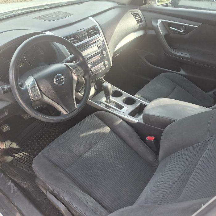 2015 Nissan Altima S - Photo 5
