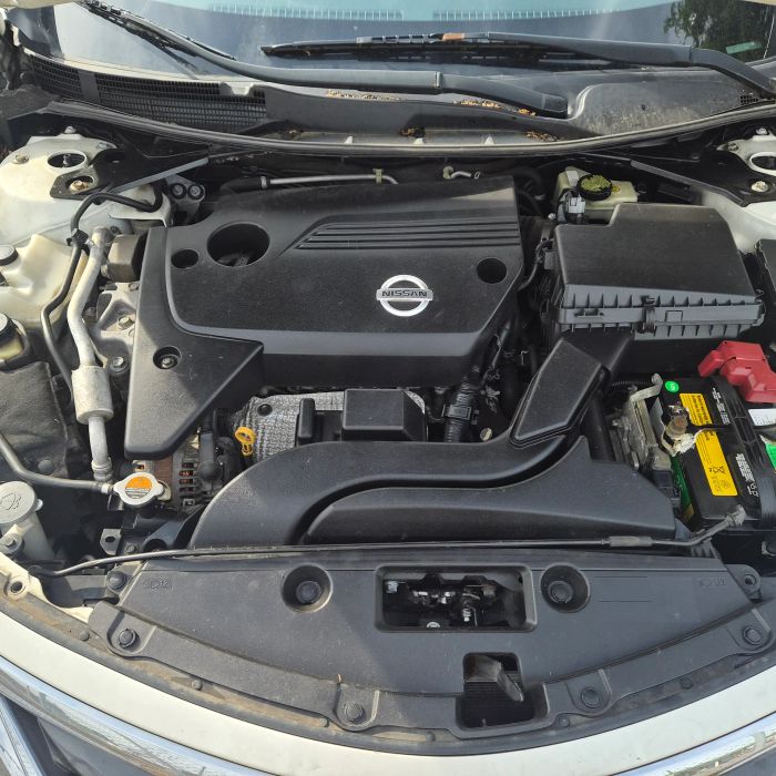 2015 Nissan Altima S - Photo 14