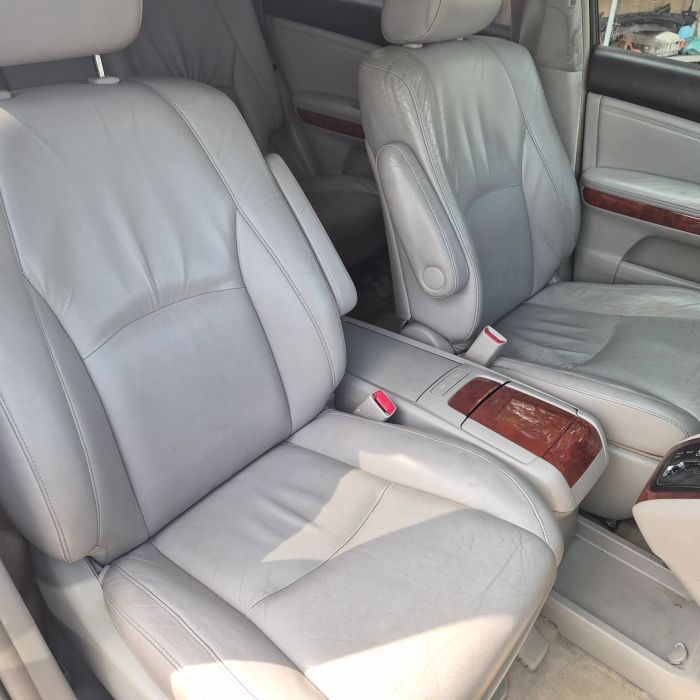 2010 Lexus RX 350 - Photo 26
