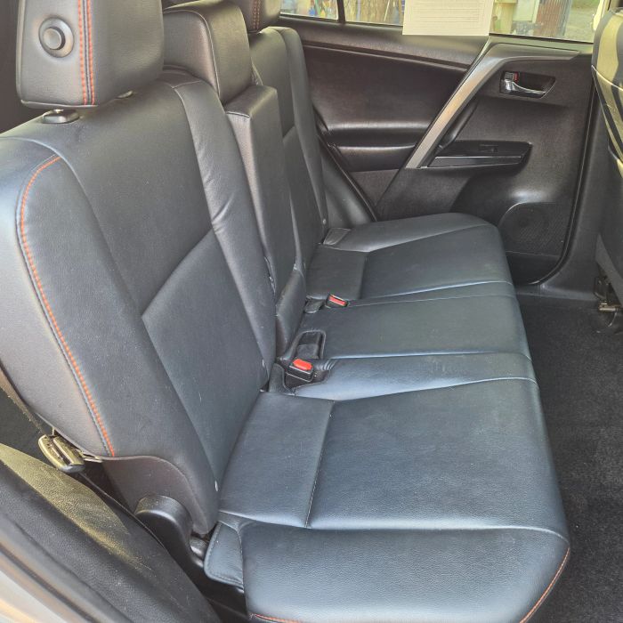 2011 Toyota RAV4 Base - Photo 41