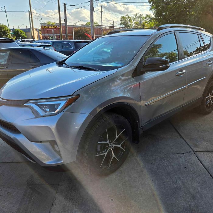 2011 Toyota RAV4 Base - Photo 30