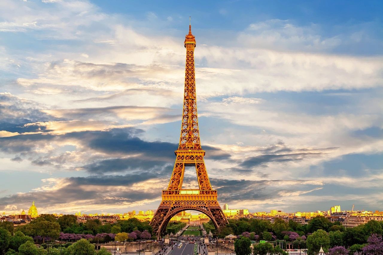 Best Paris Holiday. Tickets. Admission. Timetables. Travel. Accomodation. Travel itineraries. Paris.