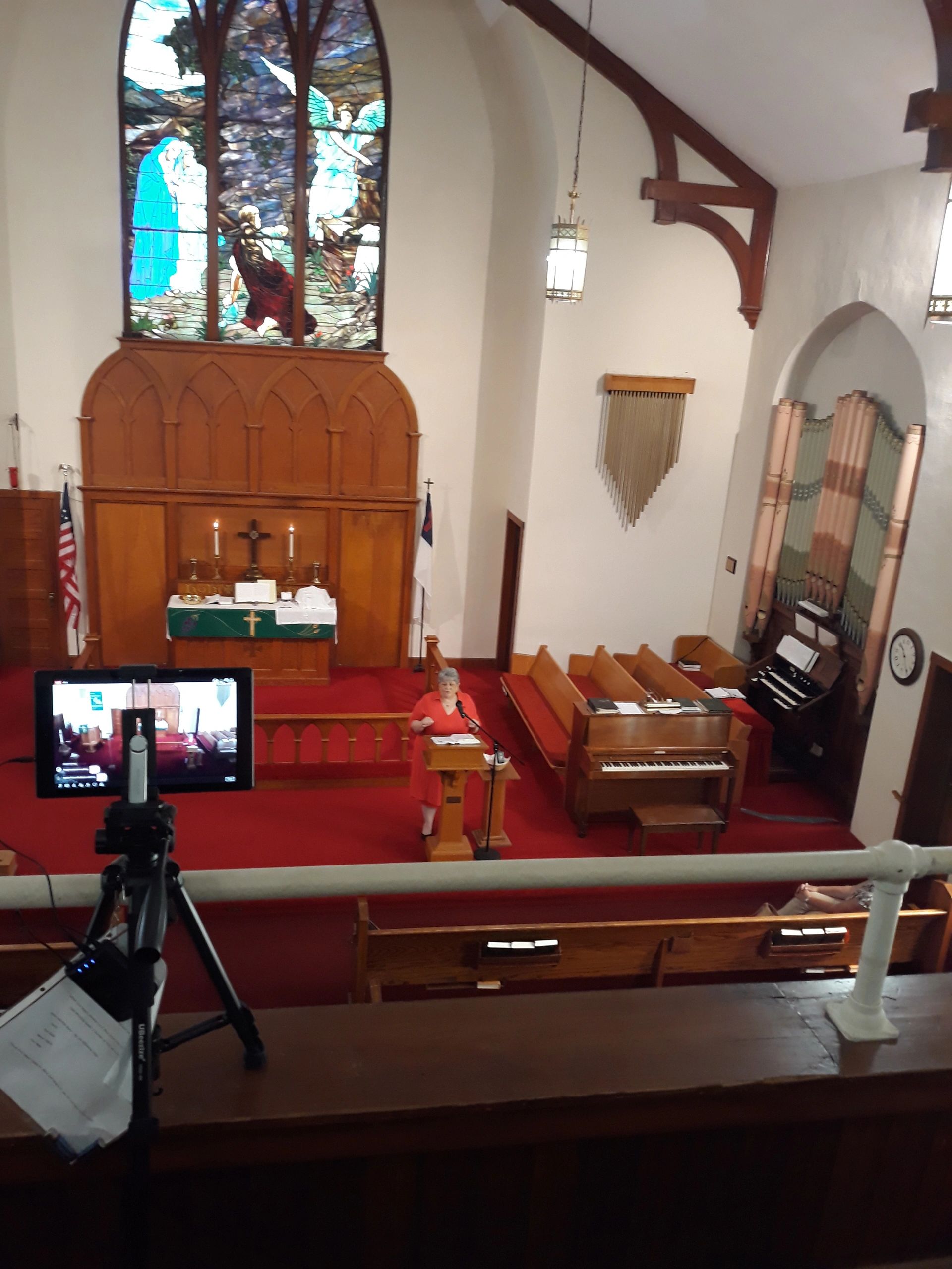 Pastor Janelle Knowles gives sermon on 2nd Sunday after Pentecost 6.19.22 at Salem Lutheran
