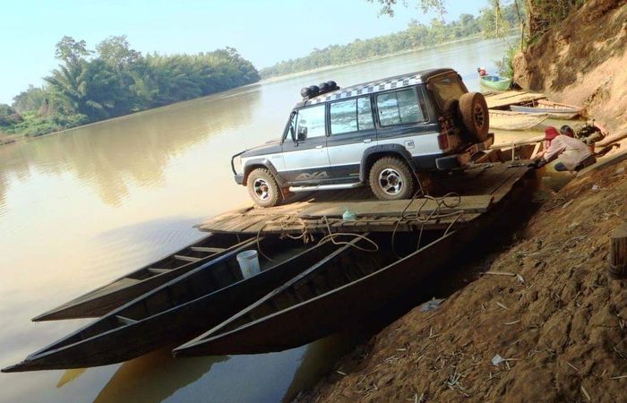 Raid 4x4 en Thailande dans le Nord de Chiang Mai
Aventure en off-road
Trip et excursion en voiture