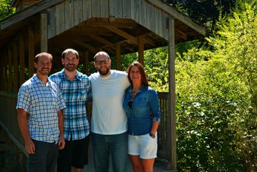 Siblings
Man
Woman
Outdoor
Brother
Sister
Bridge