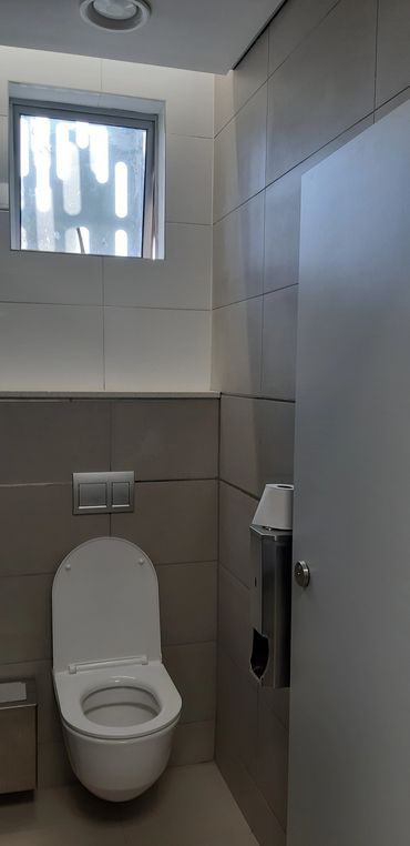 Cutting Edge Tiles Mbombela Square Tile cutting re-sizing