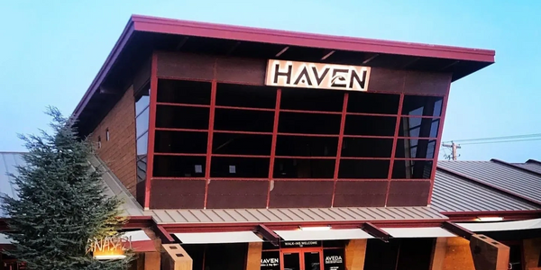 Use in the row of salon pics on home page put this one in the MIDDLE of 5 total