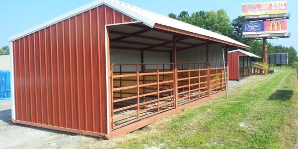 livestock loafing shed