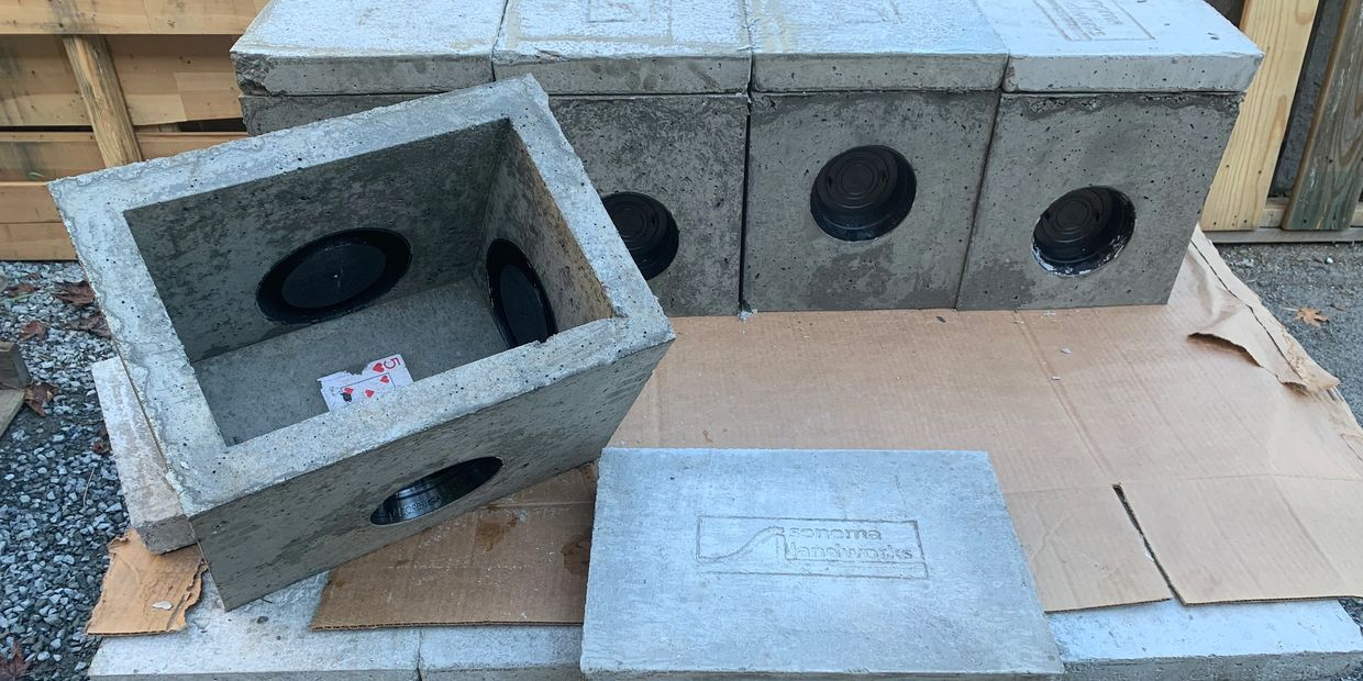 Concrete Distribution Boxes
D-Box

