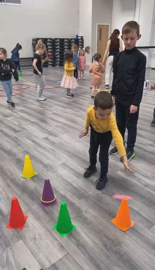 Childrens holiday clubs Bicester at The Just For Kids Company