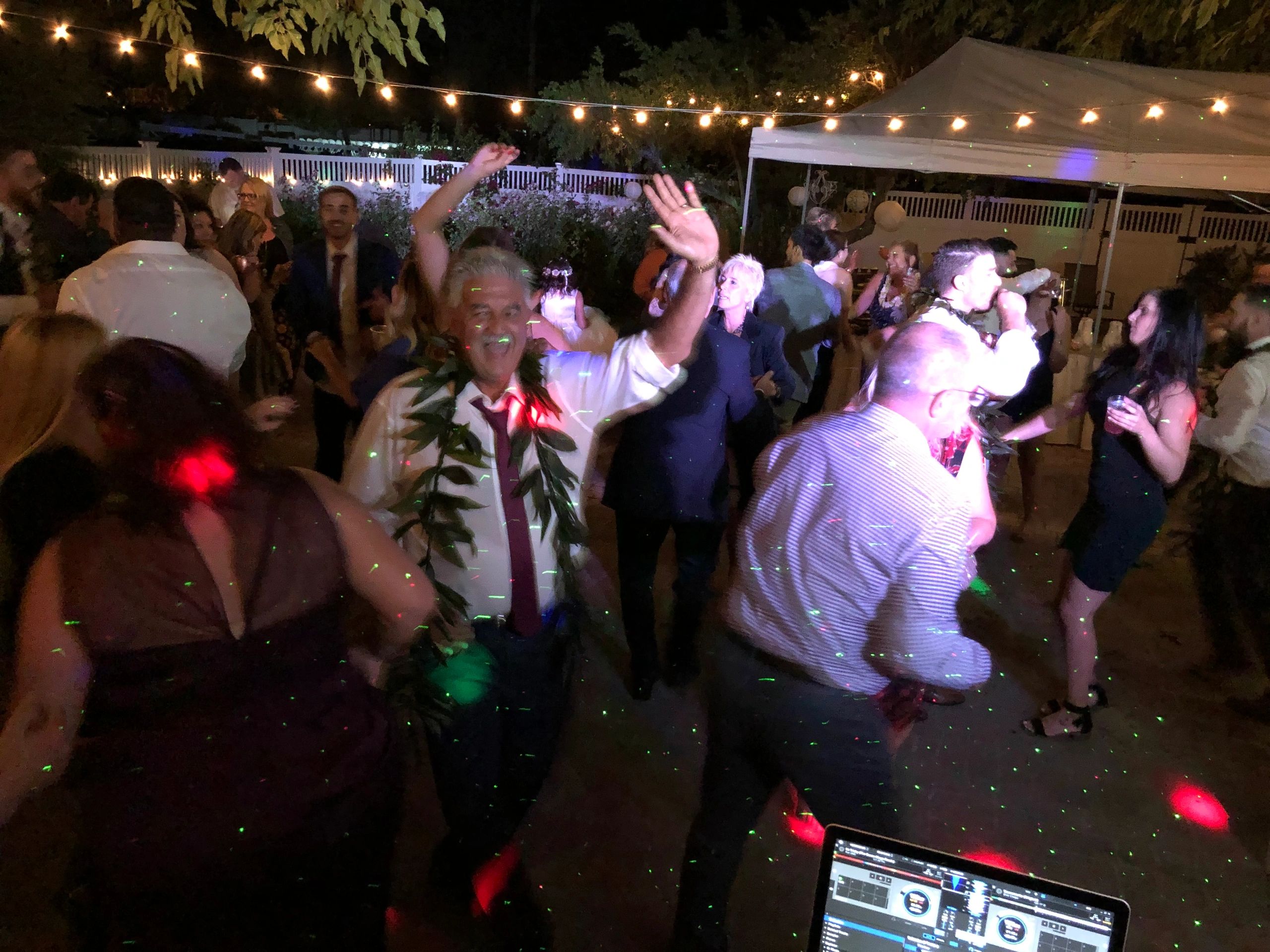 Party Time! #djlasvegas #music #dj #fiesta #luzysonido #life