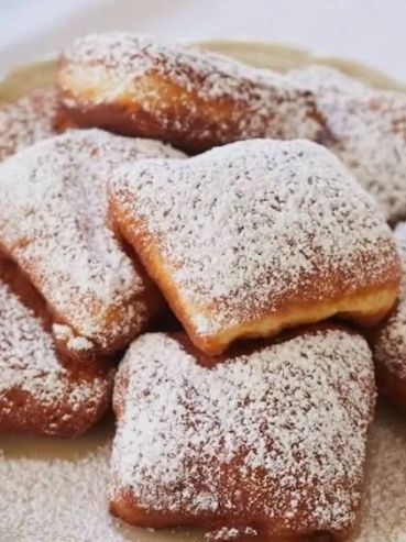 Fresh homemade Funnel cake at LemmeFeedYouSumn in Manteca