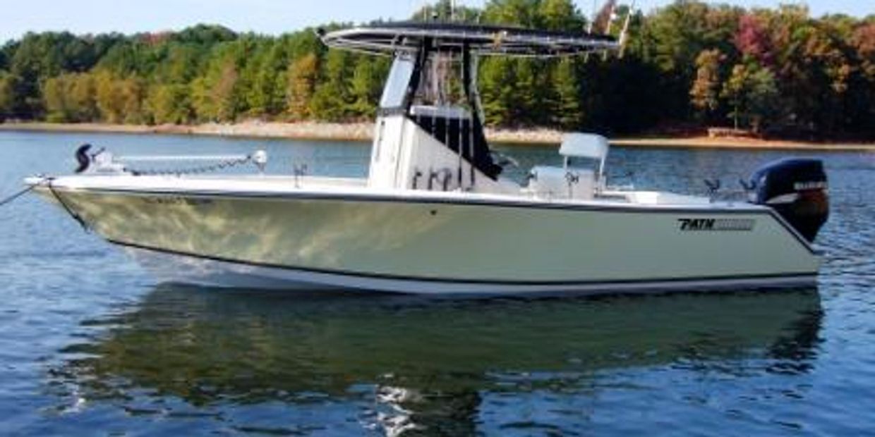 23' Pathfinder boat