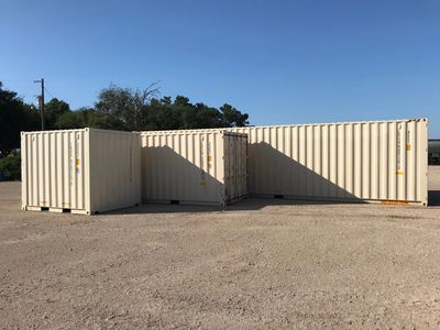 This is a side view of the 3 primary sizes of containers. We do offer additional sizes and styles.