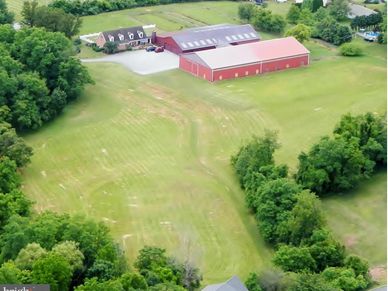 Equestrian property in Etters, PA