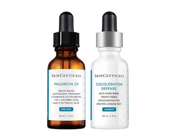 SET INCLUDES
Phloretin CF Vitamin C Serum: Vitamin C serum that combines the power of phloretin and