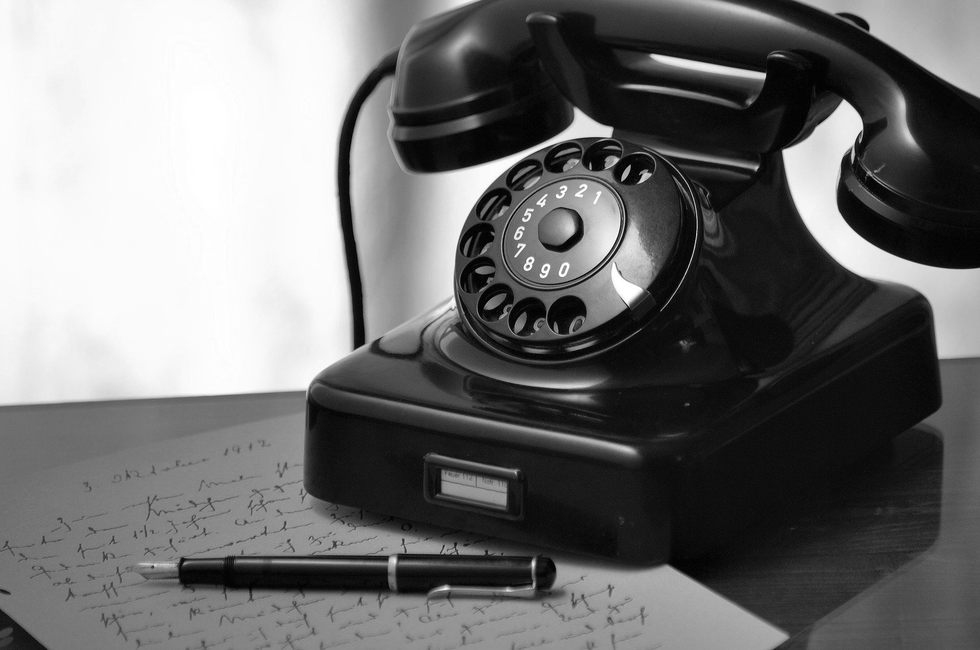 Telefon Retro Termin