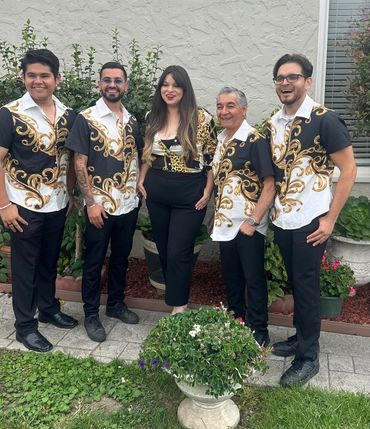 Edwin y su Grupo Elite! para que no dejes de bailar toda la fiesta!