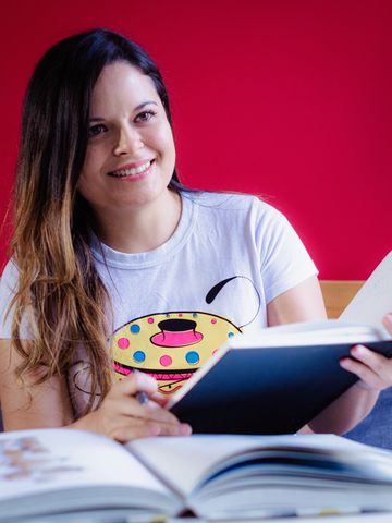 Woman graphic designer in a meeting, entrepreneur advisor, consultancy, expertise, business driven