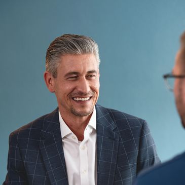 Ralf Kemler, Executive Coach, Teamentwickler und Redner
VERANTWORTUNG. MACHT. FÜHRUNG.
Coaching