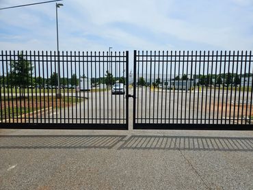 Custom Cantilever Gate
