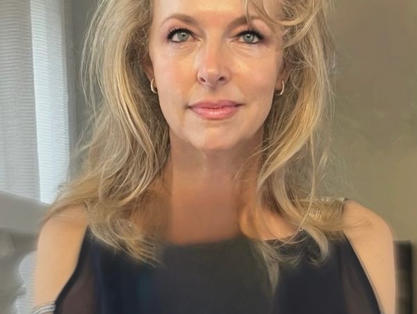 AccentuateNow™ is Boulder’s premier voice‑coaching and accent‑training studio, led by veteran Speech